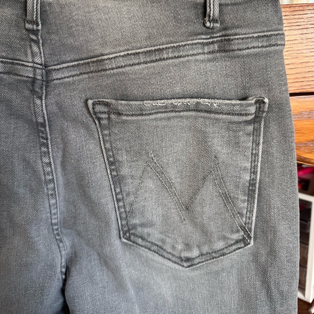 MOTHER the Hustler Ankle Jeans in Barley There Faded Gray Size 28 - Picture 6 of 9